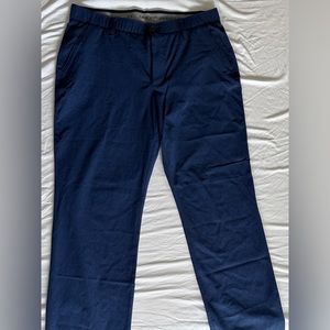 Men’s Under Armour UA Loose Golf Pants Size 36x32 Navy Straight Leg EUC